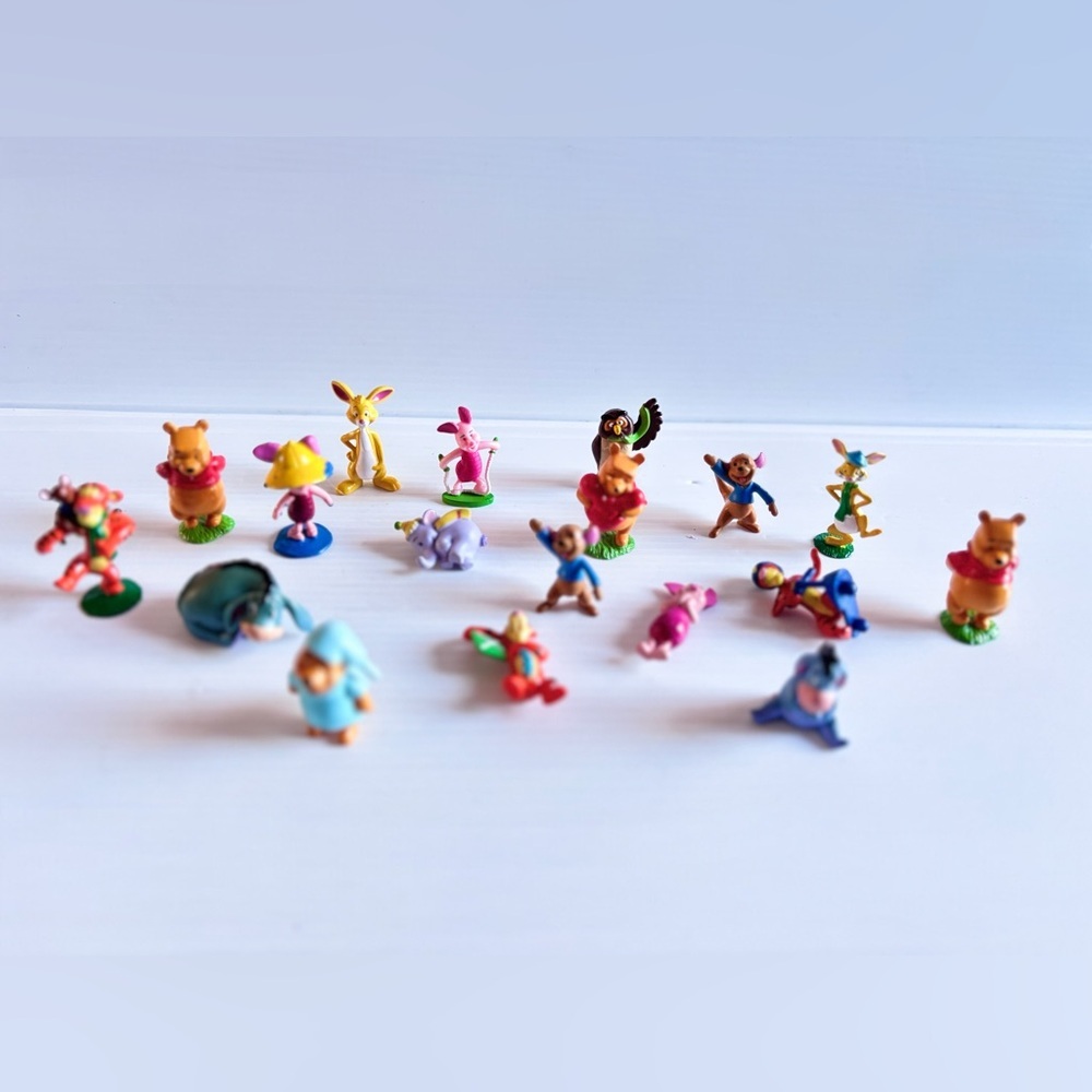 Disney Kinder Surprise Winnie the Pooh Figures Lot of 18